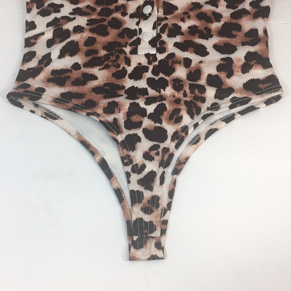 🧡NWOT🖤LEOPARD LONG SLEEVE BODYSUIT - Picture 9 of 15